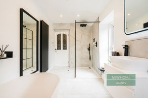 Photo 16- click for photo gallery